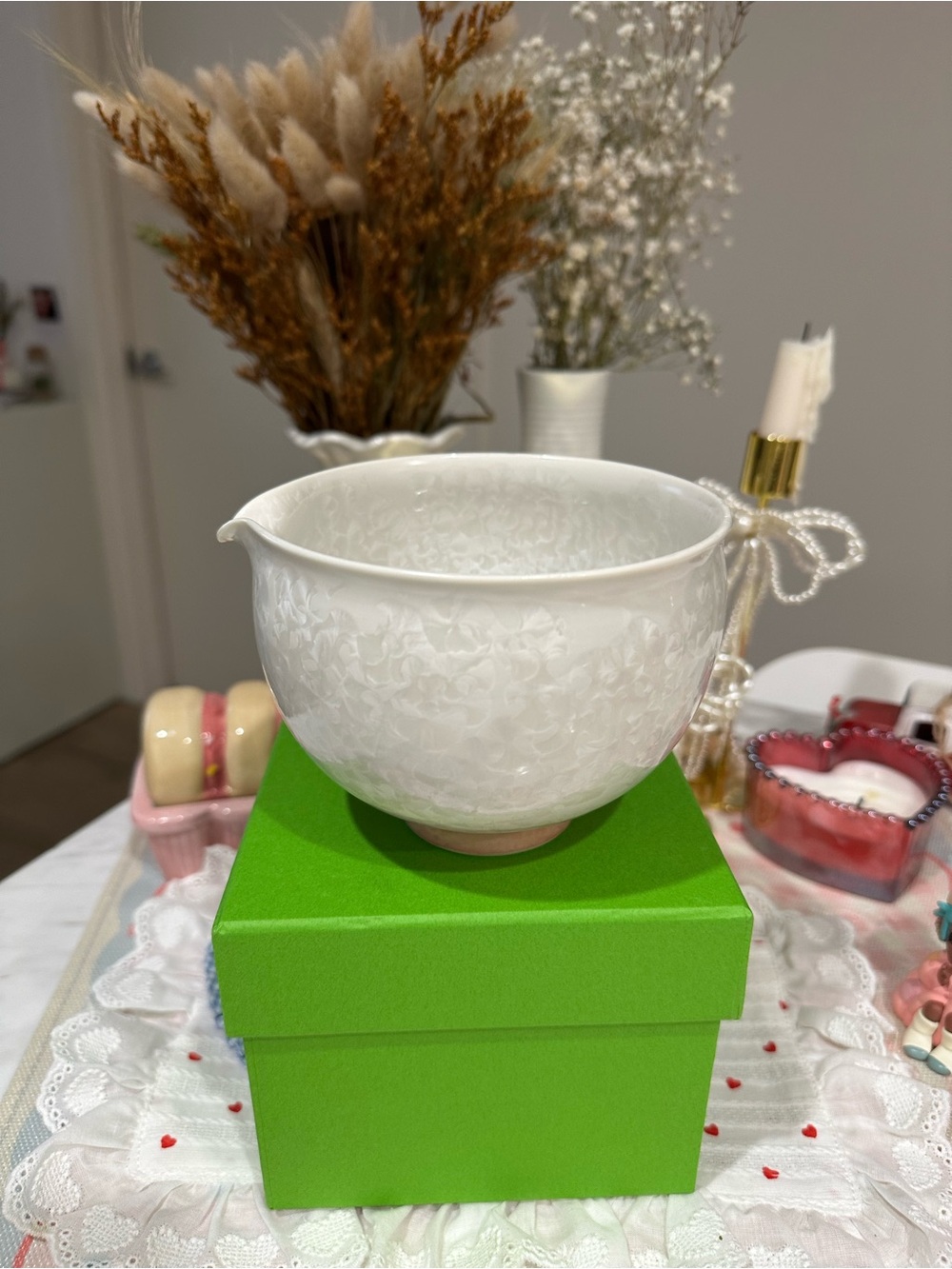Kiwakoto White Floral Ceramic matcha Bowl(Chawan) - authentic matcha bowl
